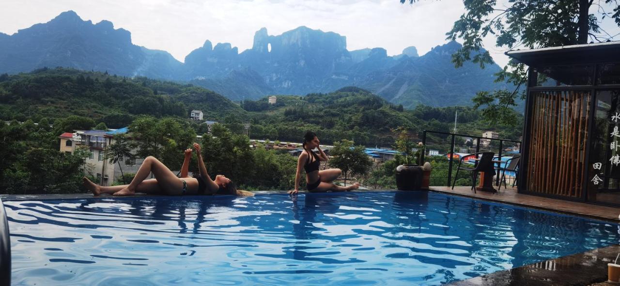 Tujia Folk Houses Zhangjiajie Bagian luar foto